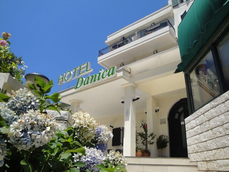 Danica Hotel