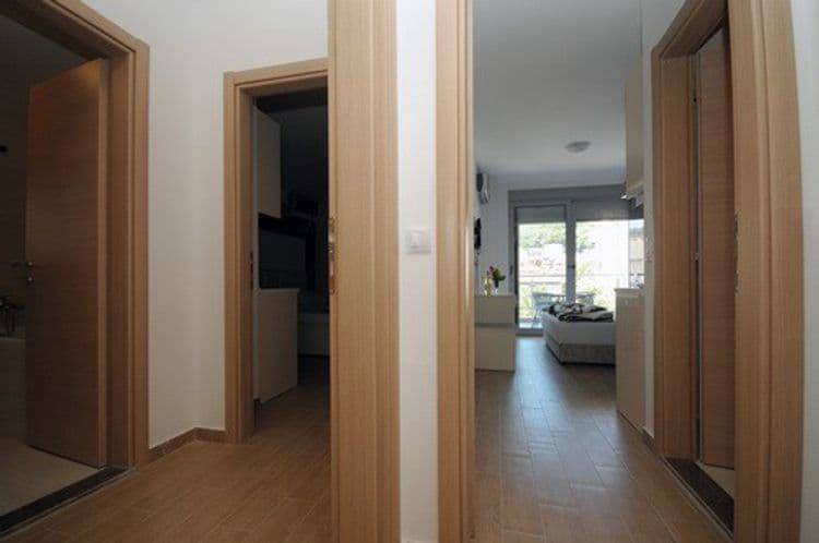 Kornic New Apartment