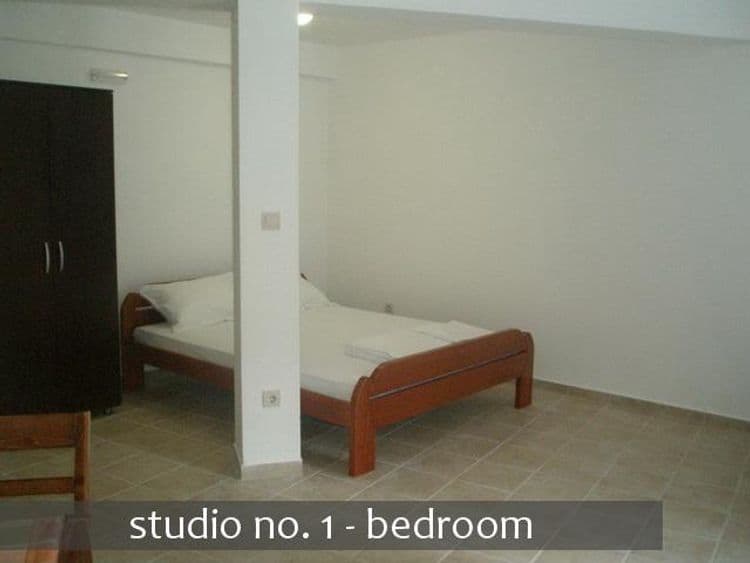 Alto Mare Apartments
