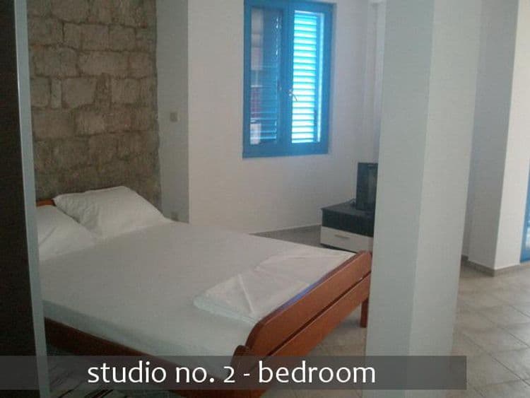 Alto Mare Apartments