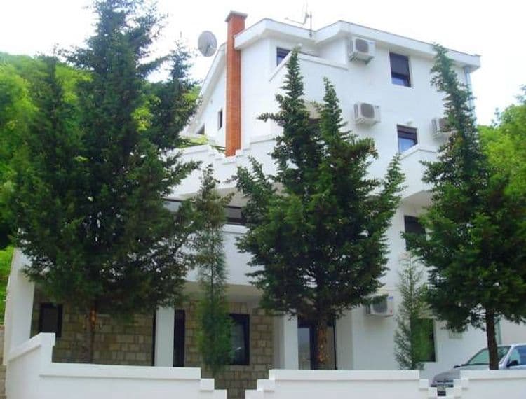 Budvanka Villa