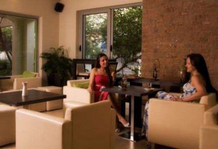 Kangaroo Hotel