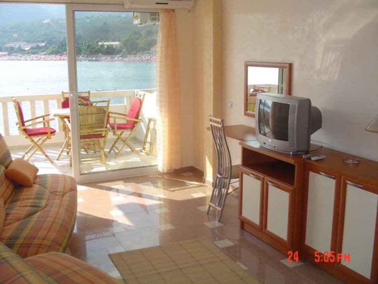 Obala Ponta Apartments