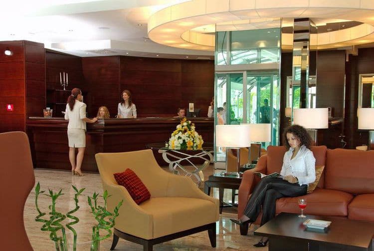 Premier Apart Hotel