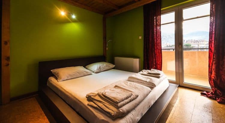 Tianis Apartments