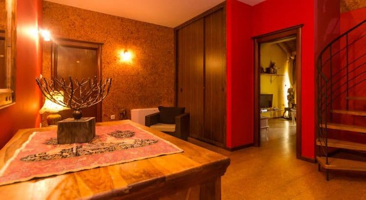 Tianis Apartments