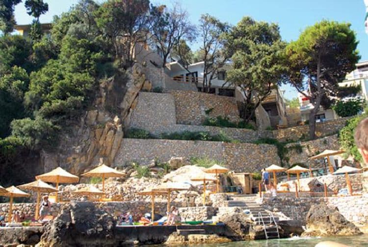 Eneida Apartments