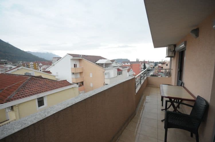Vojo Apartment
