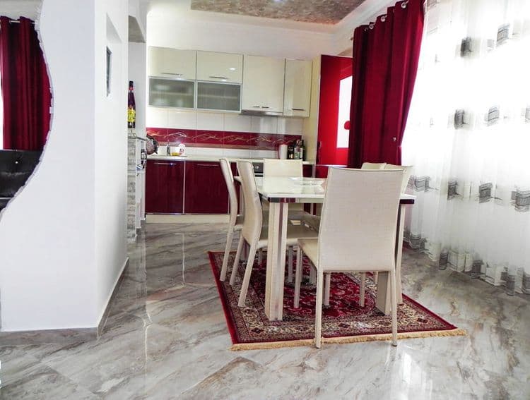 Ani Apartments