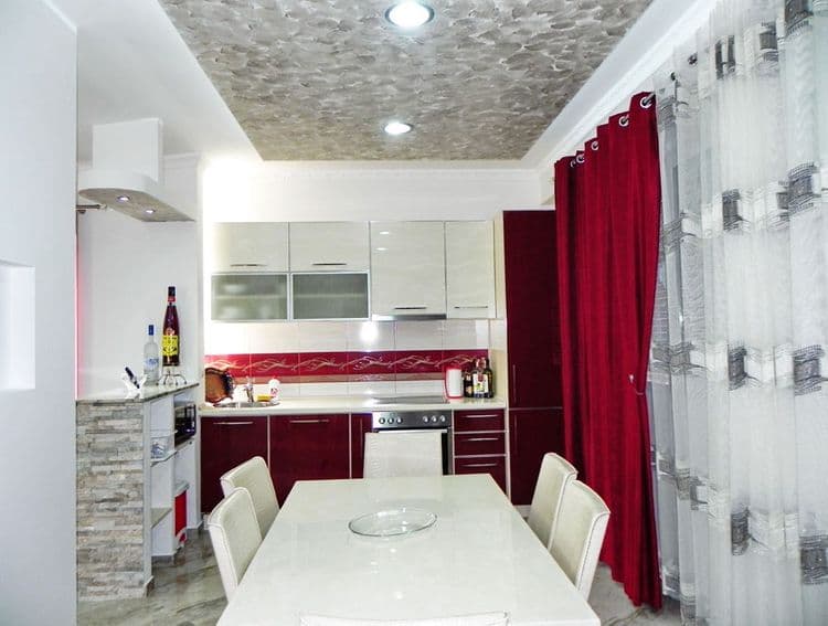Ani Apartments