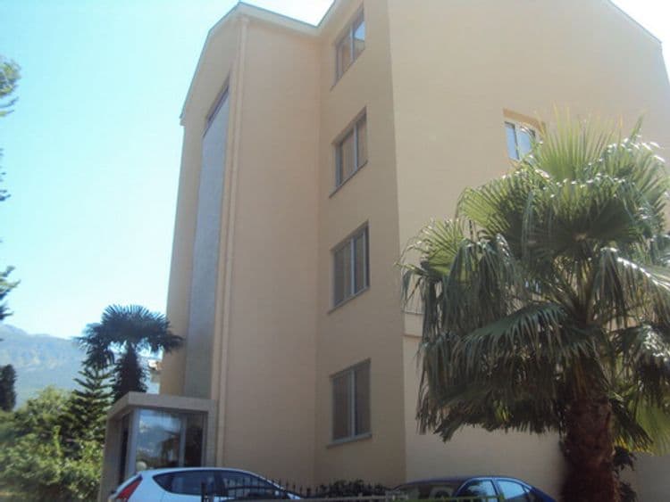 Bracanovic Apartments