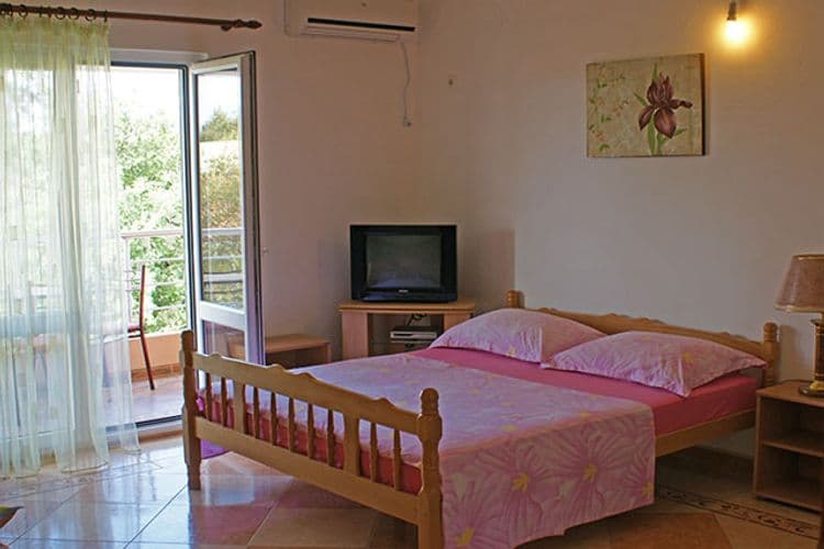 Kovac Villa