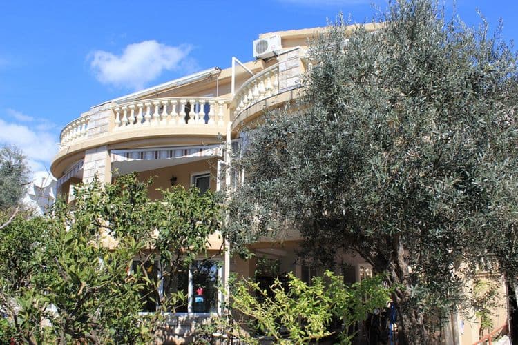 Villa Luka Kaladjurdjevic