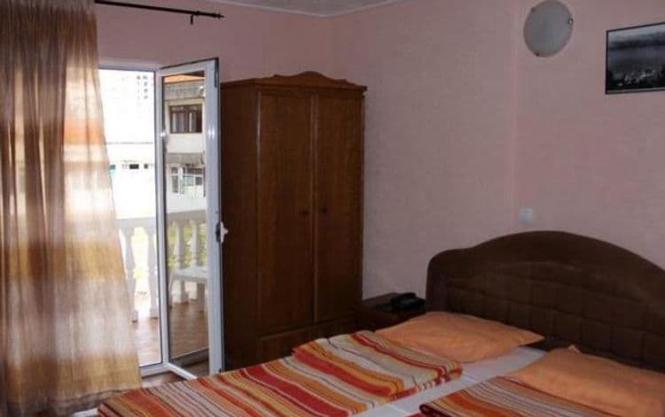 Loza Hotel