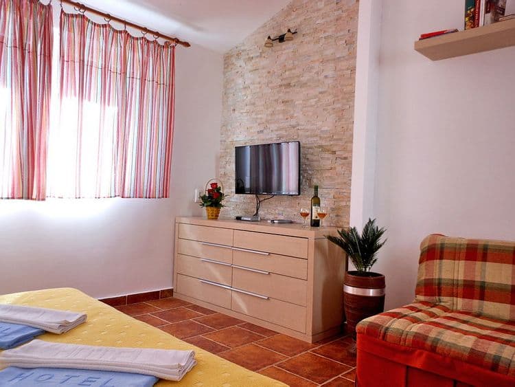 Maris Villa