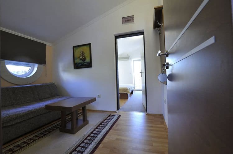 Djuric Hotel