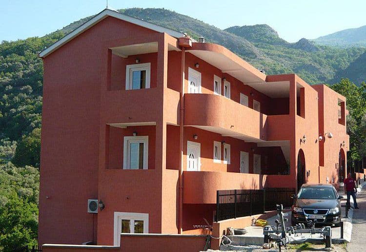 Danilo Kazanegra Apartments