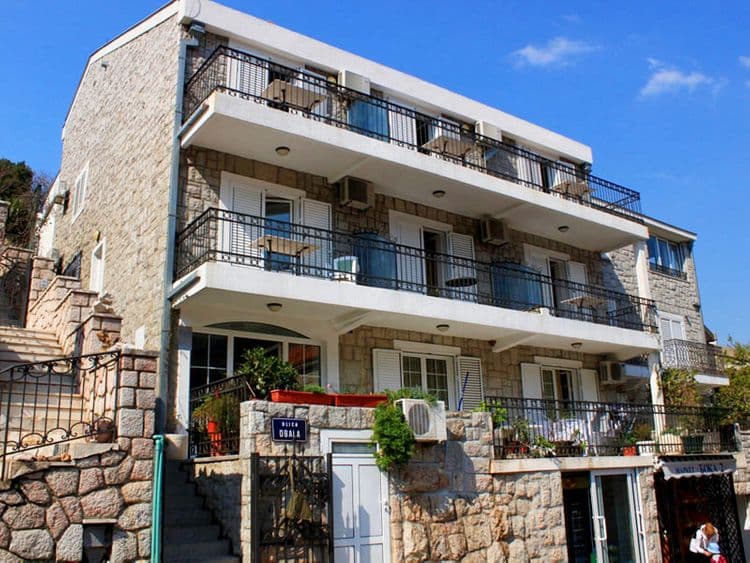 Roza Villa