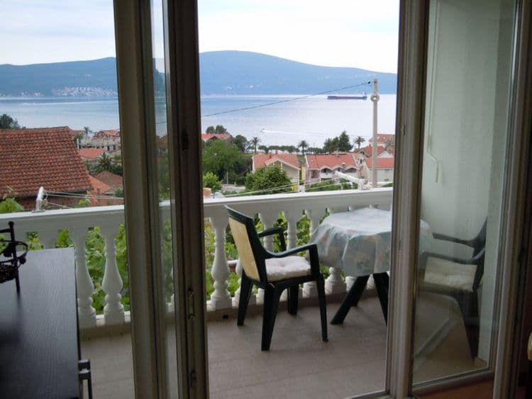 Lastva Villa