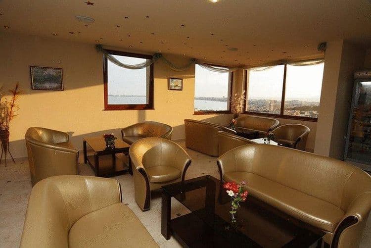 Relax Holiday Complex & Spa