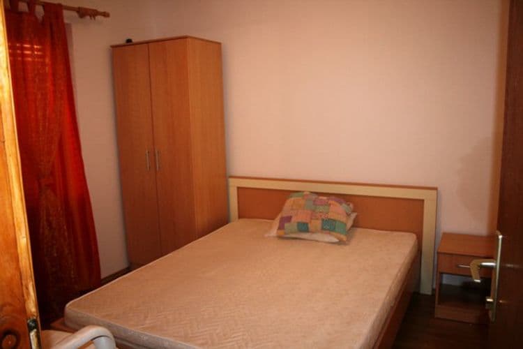 Vanya Villa Apartment