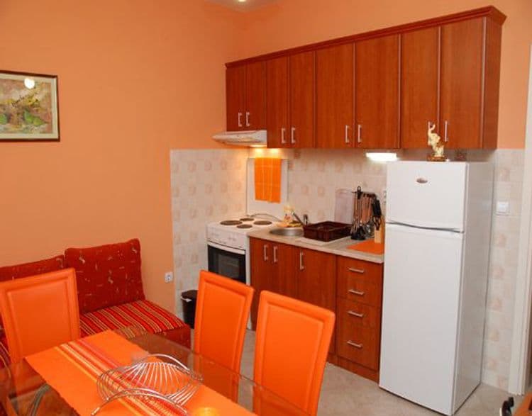 Felix Apartments