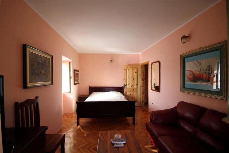 Mima Villa