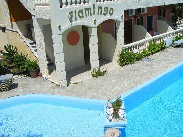 Flamingo Apartments