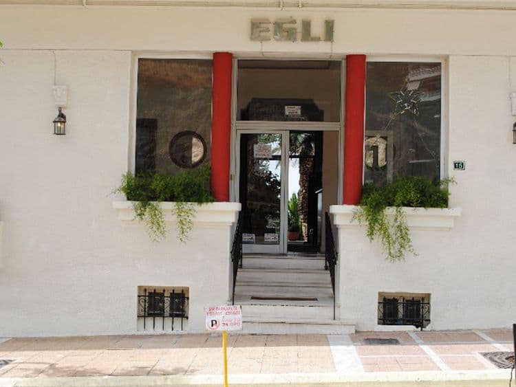 Aegli Hotel