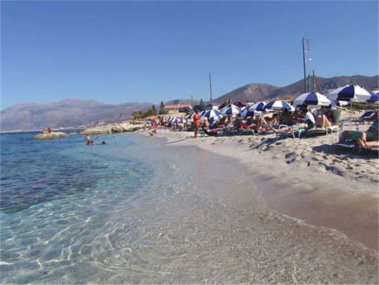 Adamakis Hotel