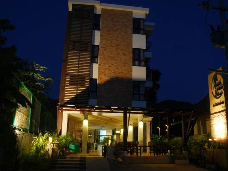 Khaolak Golden Place
