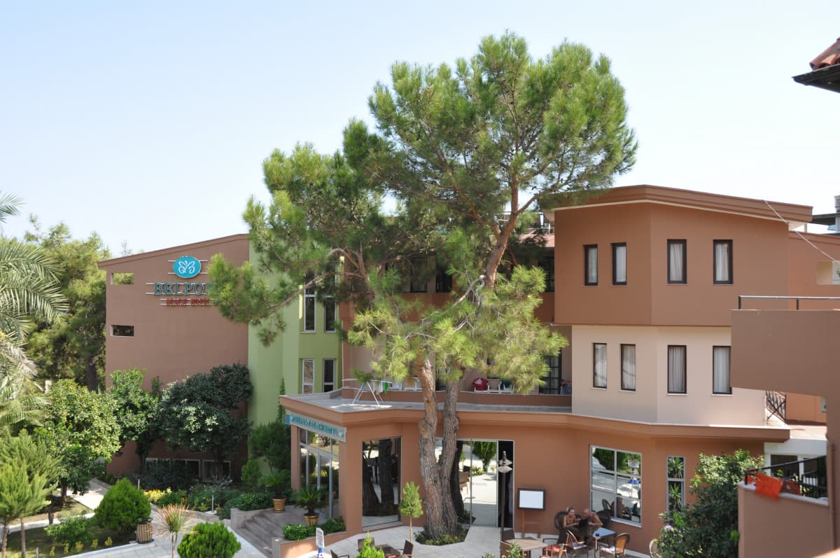 Belport Beach Hotel
