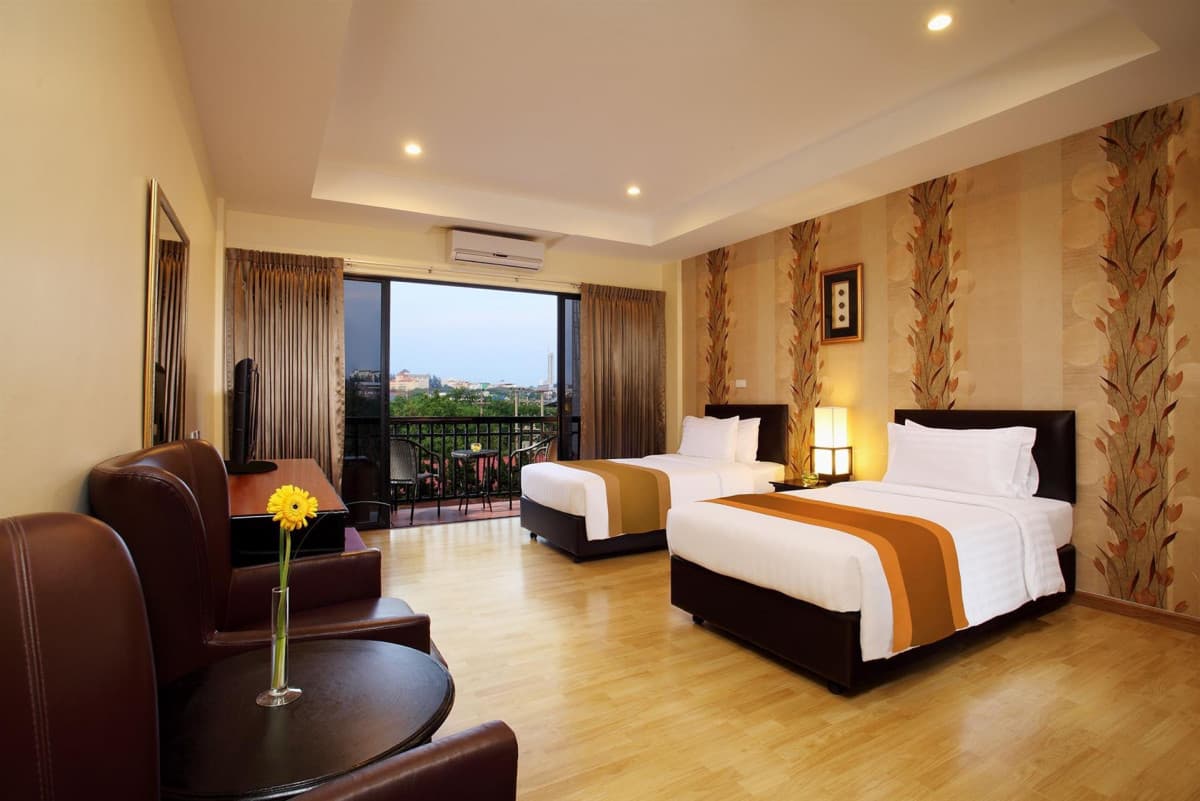 Nova Park Hotel