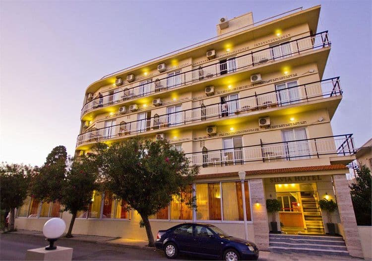 Sylvia Hotel