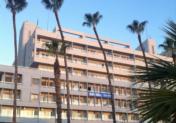 Sun Hall Beach Hotel Apts