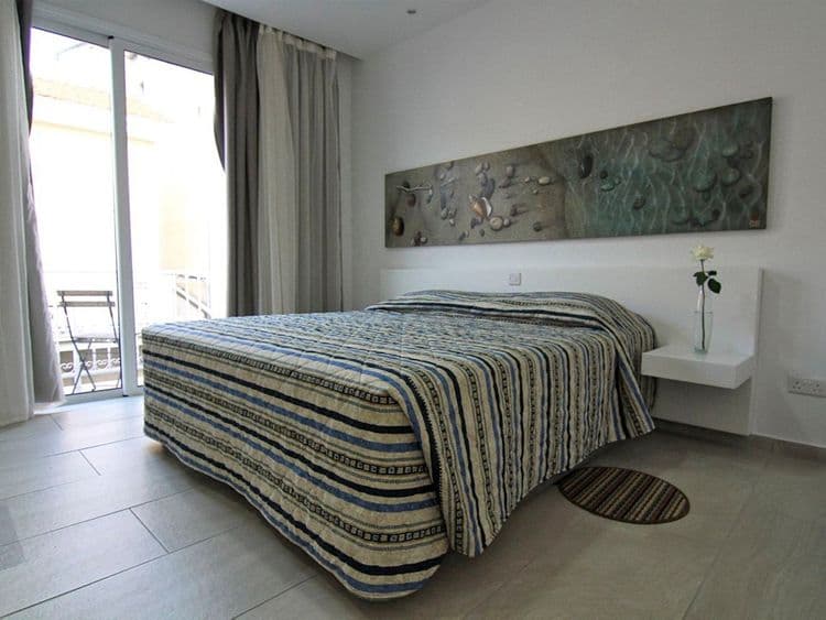 Opera Hotel