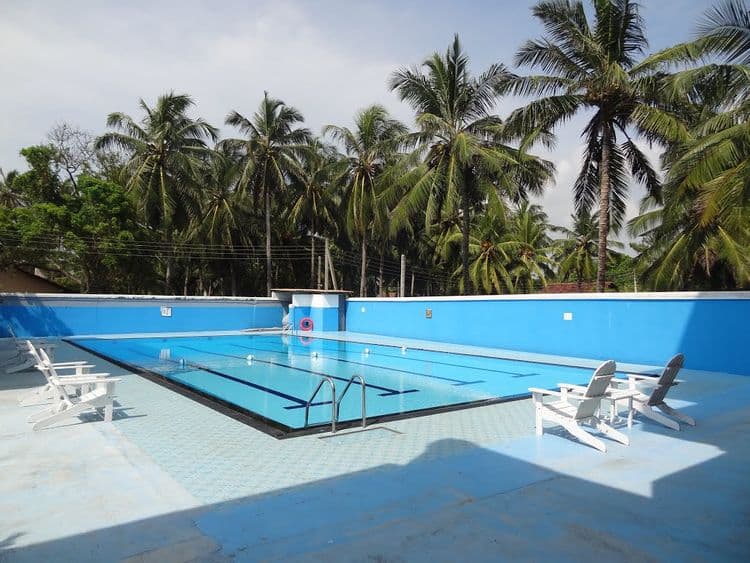 Honors Club Hotel