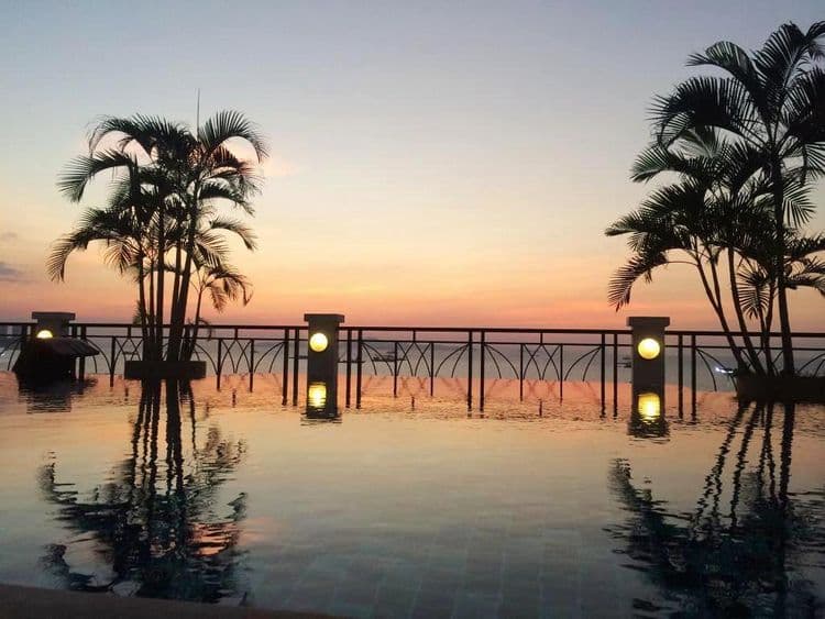 Summer Spring Hotel