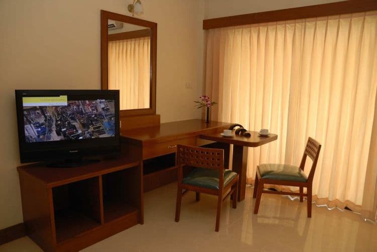 Outdoor Inn & Restaurant