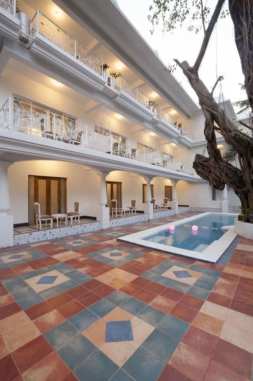 Pirache Art Hotel