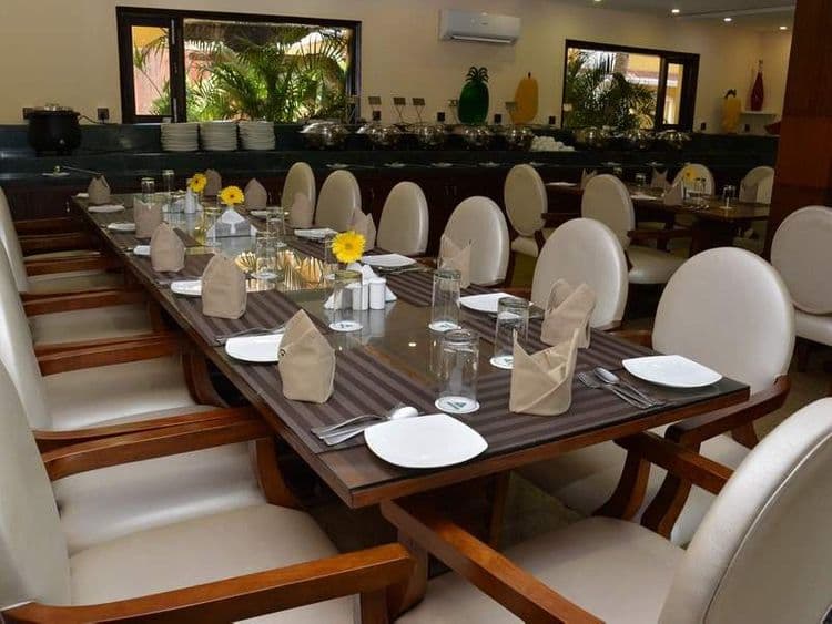 De Alturas Resorts