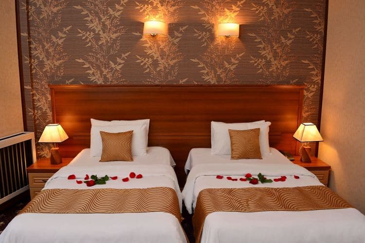 Riverside Hotel