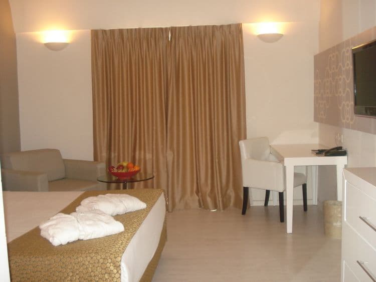 Ruth Daniel Residence