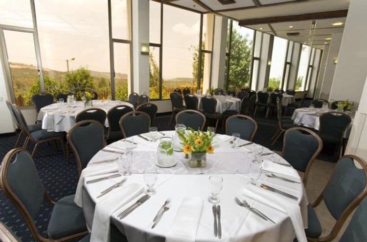 C Hotel Neve Ilan