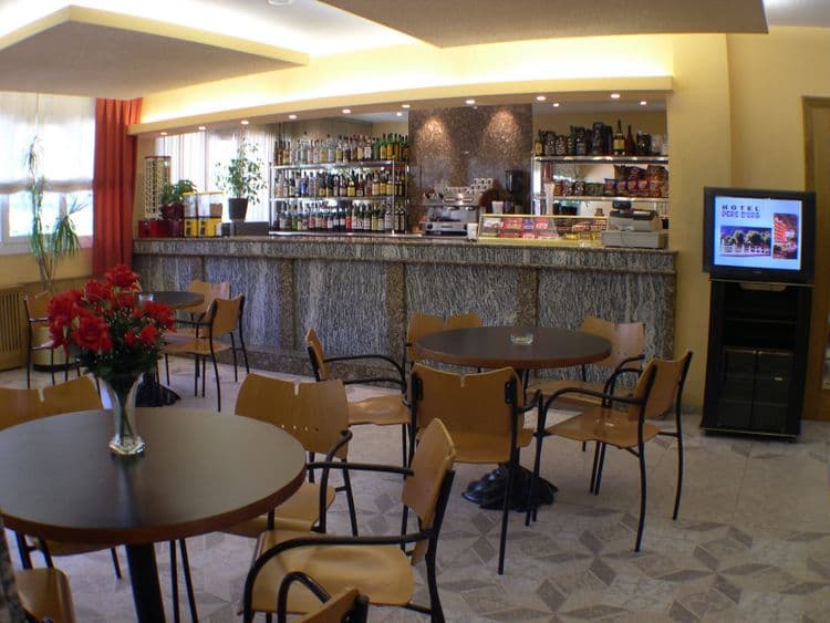 Pere d'Urg Hotel