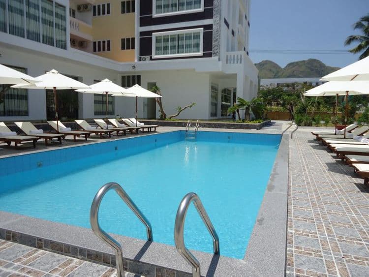 Chau Loan Hotel