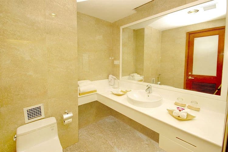 Green World Hotel Nha Trang