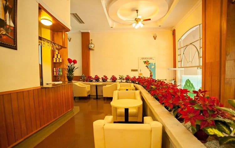 Palm Beach Hotel