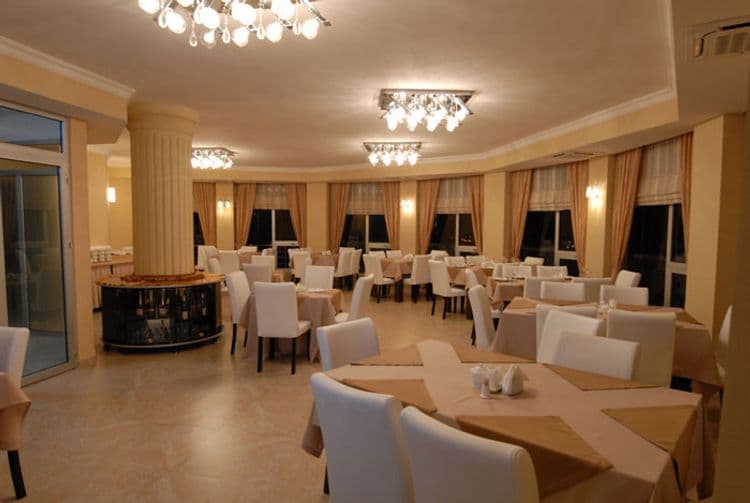 Aisi Hotel