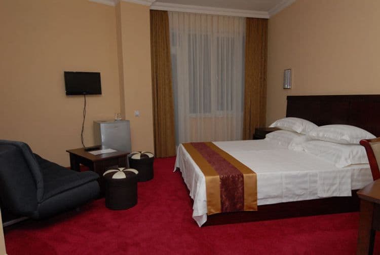 Aisi Hotel